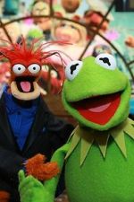 Watch Inside Pepe\'s Studio: Hosted by Pepe the King Prawn Gomovies